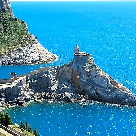 Rustic Charm In Liguria Hotel 2*
